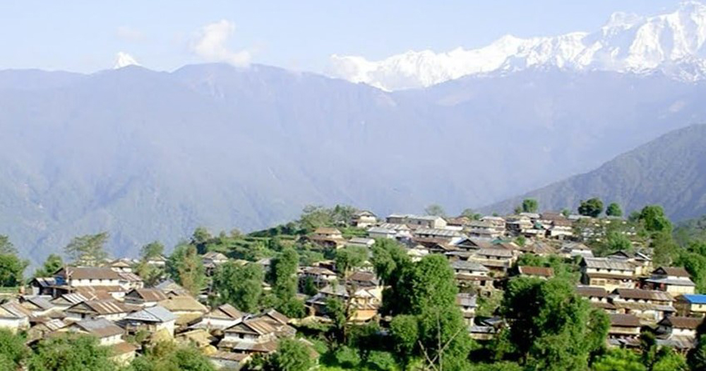 ghale gaun.jpg